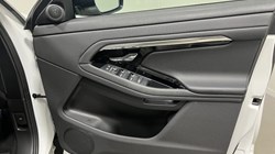 2021 (71) LAND ROVER RANGE ROVER EVOQUE 2.0 D200 S 5dr Auto 5638517