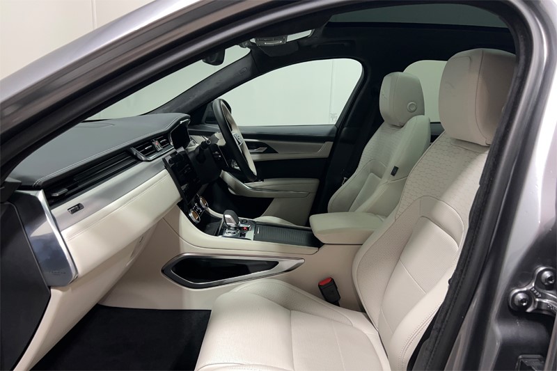 2023 (23) JAGUAR F-PACE 2.0 P250 R-Dynamic HSE Black 5dr Auto AWD 5661775