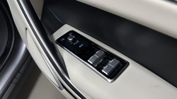 2023 (23) JAGUAR F-PACE 2.0 P250 R-Dynamic HSE Black 5dr Auto AWD 5661786