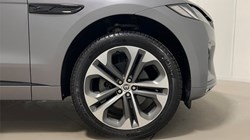 2023 (23) JAGUAR F-PACE 2.0 P250 R-Dynamic HSE Black 5dr Auto AWD 5661780