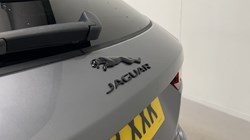 2023 (23) JAGUAR F-PACE 2.0 P250 R-Dynamic HSE Black 5dr Auto AWD 5661821