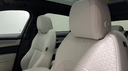 2023 (23) JAGUAR F-PACE 2.0 P250 R-Dynamic HSE Black 5dr Auto AWD 5661811