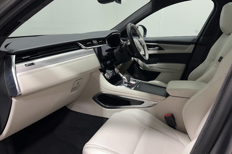 2023 (23) JAGUAR F-PACE 2.0 P250 R-Dynamic HSE Black 5dr Auto AWD 5661809