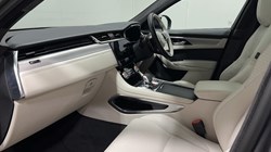 2023 (23) JAGUAR F-PACE 2.0 P250 R-Dynamic HSE Black 5dr Auto AWD 5661809