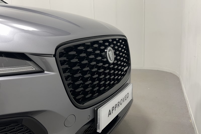 2023 (23) JAGUAR F-PACE 2.0 P250 R-Dynamic HSE Black 5dr Auto AWD 5661827