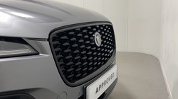 2023 (23) JAGUAR F-PACE 2.0 P250 R-Dynamic HSE Black 5dr Auto AWD 5661827