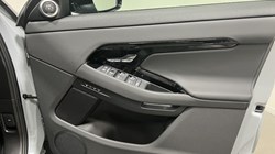 2026 (75) LAND ROVER RANGE ROVER EVOQUE 2.0 D200 Dynamic SE 5dr Auto 5622333