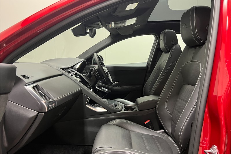 2024 (24) JAGUAR E-PACE 1.5 P300e R-Dynamic HSE Black 5dr Auto 5638552