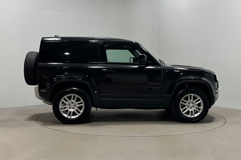 2024 (74) LAND ROVER COMMERCIAL DEFENDER 3.0 D250 Hard Top S Auto [3 Seat] 5669251