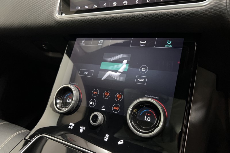 2020 (69) LAND ROVER RANGE ROVER VELAR 3.0 D300 R-Dynamic S 5dr Auto 5632698