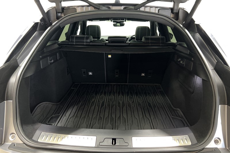 2020 (69) LAND ROVER RANGE ROVER VELAR 3.0 D300 R-Dynamic S 5dr Auto 5632714