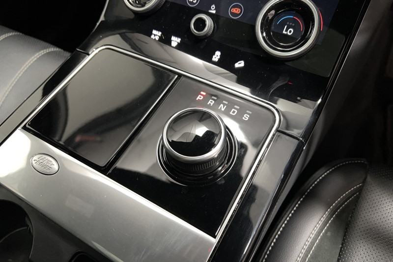 2020 (69) LAND ROVER RANGE ROVER VELAR 3.0 D300 R-Dynamic S 5dr Auto 5632694