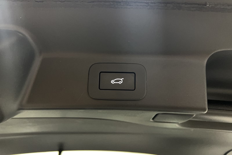 2023 (72) JAGUAR F-PACE 2.0 P250 R-Dynamic S 5dr Auto AWD 5672813