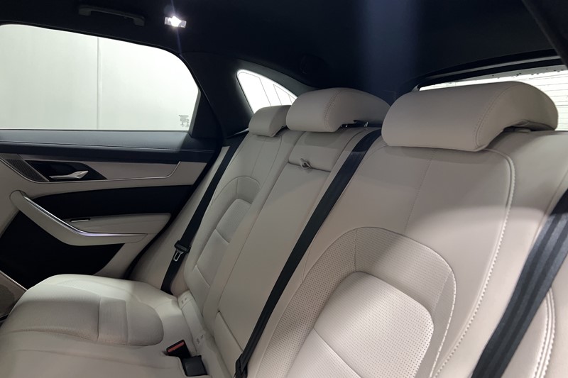 2023 (72) JAGUAR F-PACE 2.0 P250 R-Dynamic S 5dr Auto AWD 5672807