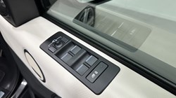 2025 (75) LAND ROVER DISCOVERY 3.0 D350 Gemini 5dr Auto 5643899