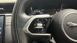 2022 (72) JAGUAR F-PACE 5.0 V8 550 SVR 5dr Auto AWD 5648167
