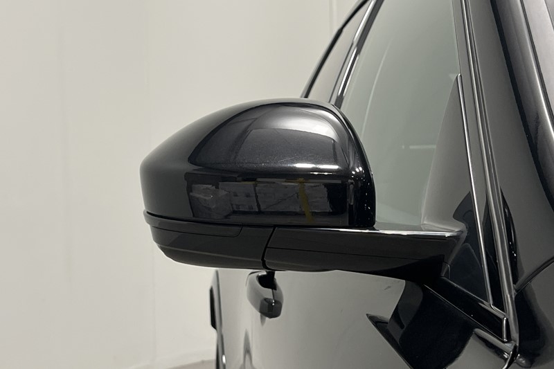 2022 (72) JAGUAR F-PACE 5.0 V8 550 SVR 5dr Auto AWD 5648193