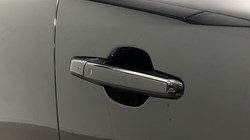 2022 (72) JAGUAR F-PACE 5.0 V8 550 SVR 5dr Auto AWD 5648192