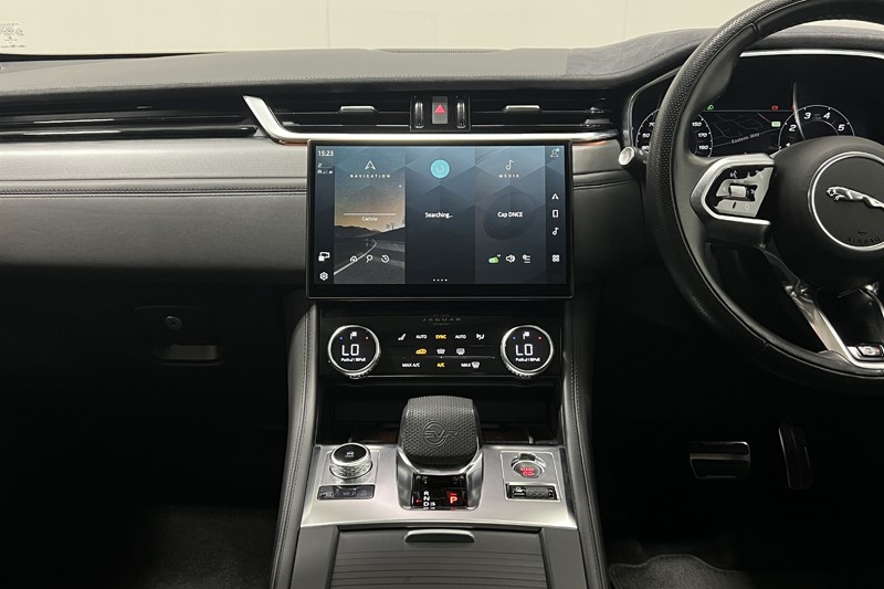 2022 (72) JAGUAR F-PACE 5.0 V8 550 SVR 5dr Auto AWD 5648156