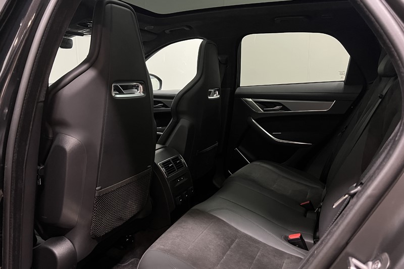 2022 (72) JAGUAR F-PACE 5.0 V8 550 SVR 5dr Auto AWD 5648184