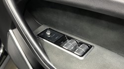 2022 (72) JAGUAR F-PACE 5.0 V8 550 SVR 5dr Auto AWD 5648160