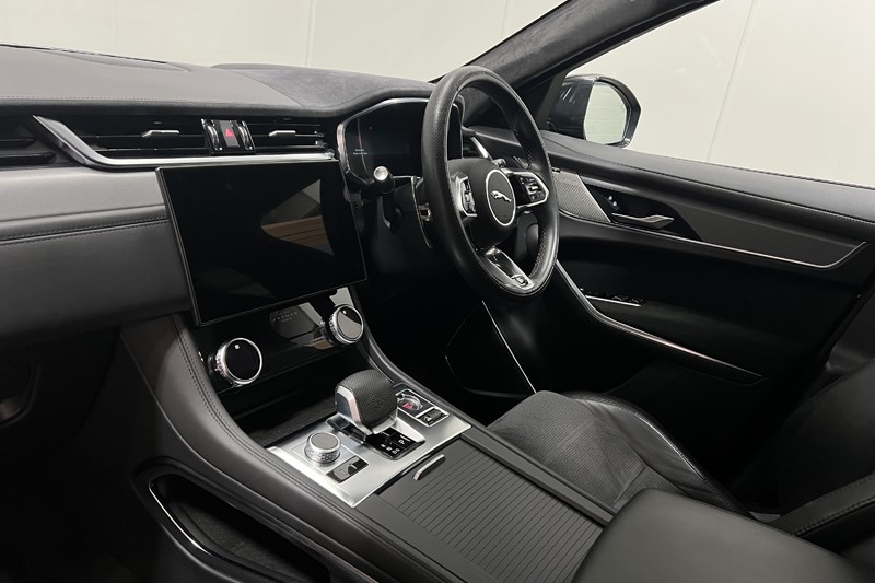 2022 (72) JAGUAR F-PACE 5.0 V8 550 SVR 5dr Auto AWD 5648183