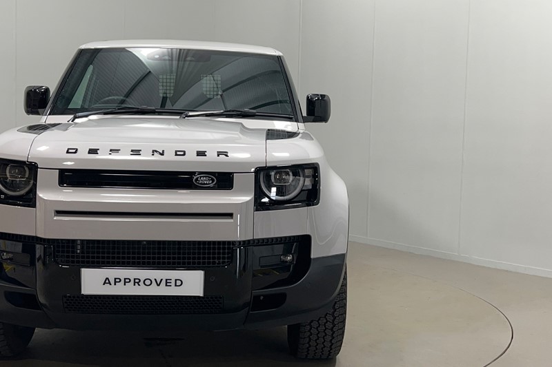 2026 (26) LAND ROVER COMMERCIAL DEFENDER 3.0 D250 Hard Top S Auto 5635688