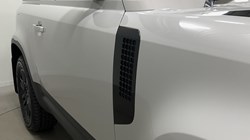2026 (26) LAND ROVER COMMERCIAL DEFENDER 3.0 D250 Hard Top S Auto 5635685