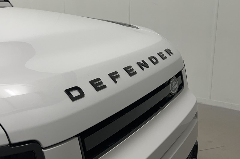 2026 (26) LAND ROVER COMMERCIAL DEFENDER 3.0 D250 Hard Top S Auto 5635687