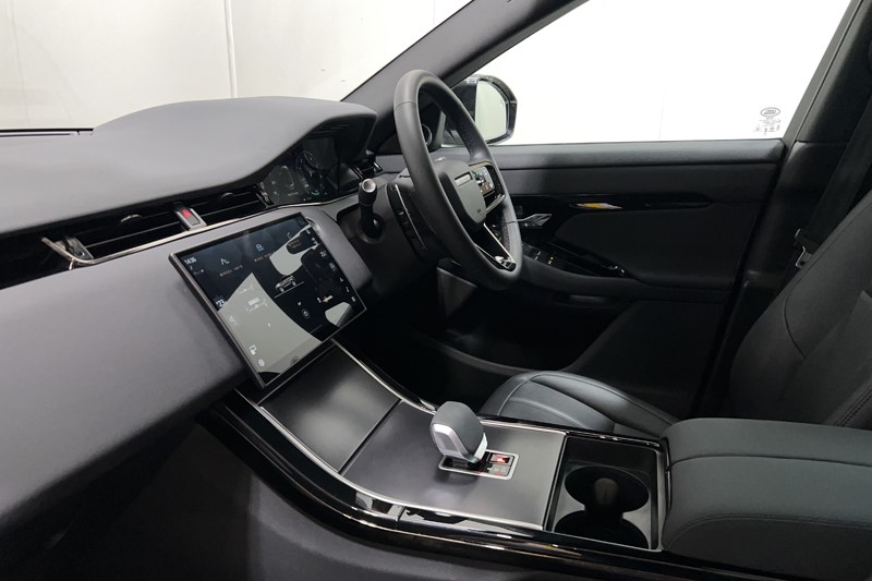 2025 (75) LAND ROVER RANGE ROVER EVOQUE 1.5 P270e Dynamic SE 5dr Auto 5685287