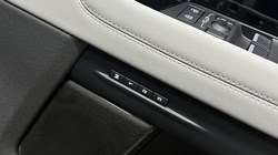2023 (23) LAND ROVER RANGE ROVER EVOQUE 1.5 P300e R-Dynamic SE 5dr Auto 5648556