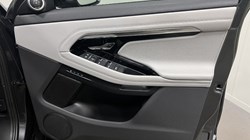 2023 (23) LAND ROVER RANGE ROVER EVOQUE 1.5 P300e R-Dynamic SE 5dr Auto 5648554