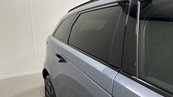 2022 (22) LAND ROVER RANGE ROVER VELAR 2.0 D200 R-Dynamic SE 5dr Auto 5656788