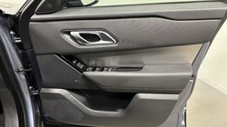 2022 (22) LAND ROVER RANGE ROVER VELAR 2.0 D200 R-Dynamic SE 5dr Auto 5656751