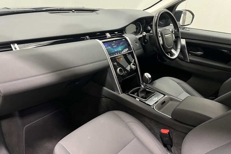 2021 (21) LAND ROVER DISCOVERY SPORT 2.0 D150 5dr 2WD 5659314