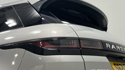 2021 (21) LAND ROVER RANGE ROVER EVOQUE 2.0 D165 S 5dr Auto 5659421