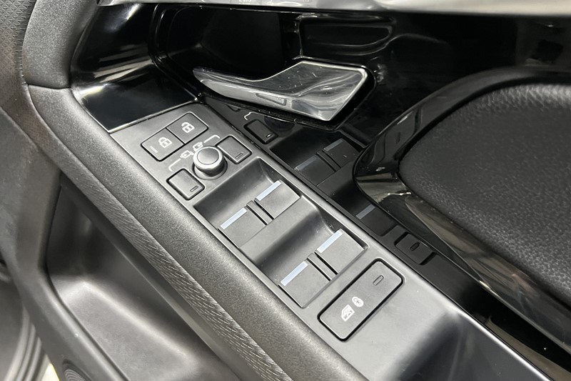 2021 (21) LAND ROVER RANGE ROVER EVOQUE 2.0 D165 S 5dr Auto 5659397