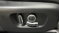 2021 (21) LAND ROVER RANGE ROVER EVOQUE 2.0 D165 S 5dr Auto 5659398