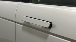 2021 (21) LAND ROVER RANGE ROVER EVOQUE 2.0 D165 S 5dr Auto 5659423