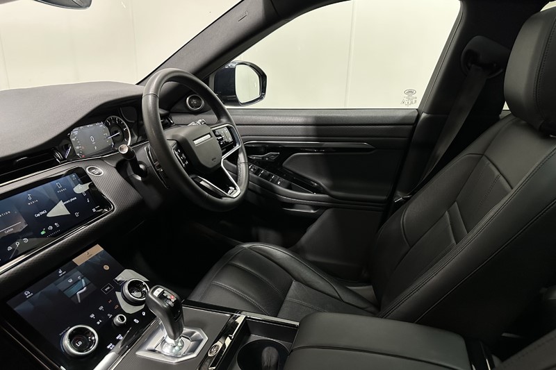 2022 (22) LAND ROVER RANGE ROVER EVOQUE 2.0 D200 Evoque Edition 5dr Auto 5656228