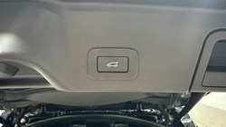 2022 (22) LAND ROVER RANGE ROVER EVOQUE 2.0 D200 Evoque Edition 5dr Auto 5656236