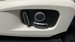 2022 (22) JAGUAR F-PACE 2.0 D200 R-Dynamic S 5dr Auto AWD 5673246
