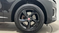 2022 (22) JAGUAR F-PACE 2.0 D200 R-Dynamic S 5dr Auto AWD 5673239