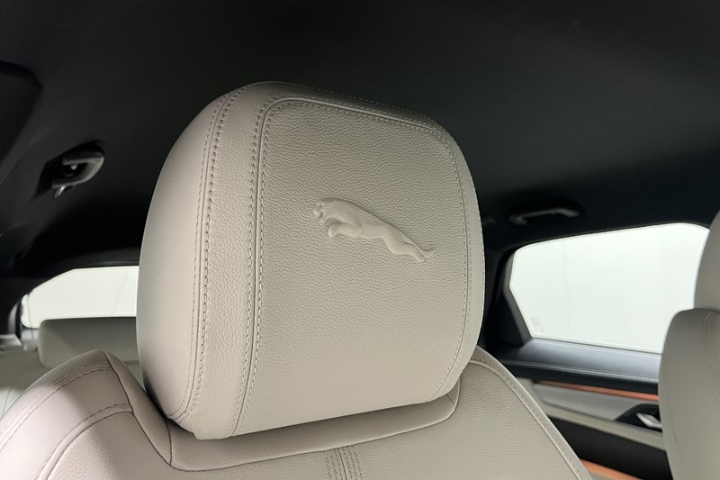 2022 (22) JAGUAR F-PACE 2.0 D200 R-Dynamic S 5dr Auto AWD 5673249