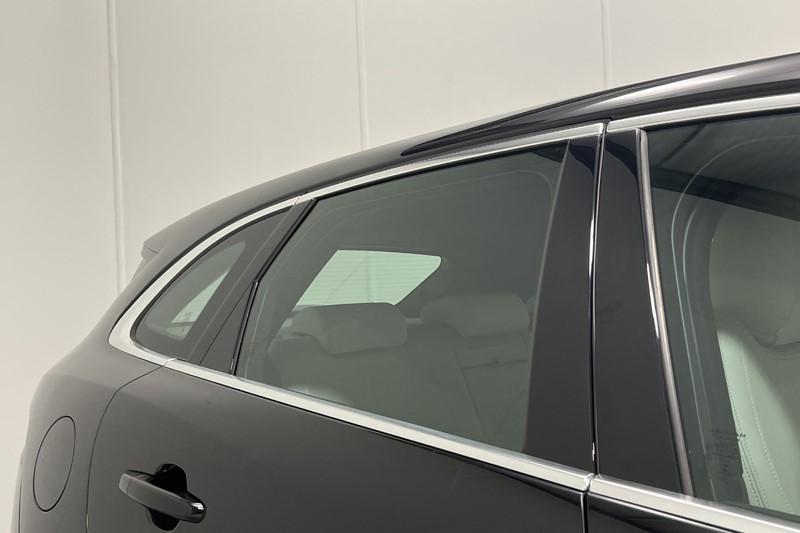 2022 (22) JAGUAR F-PACE 2.0 D200 R-Dynamic S 5dr Auto AWD 5673268