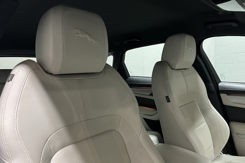 2022 (22) JAGUAR F-PACE 2.0 D200 R-Dynamic S 5dr Auto AWD 5673248