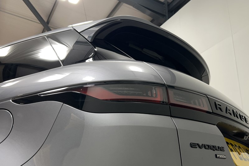 2023 (23) LAND ROVER RANGE ROVER EVOQUE 1.5 P300e Evoque Edition 5dr Auto 5662630