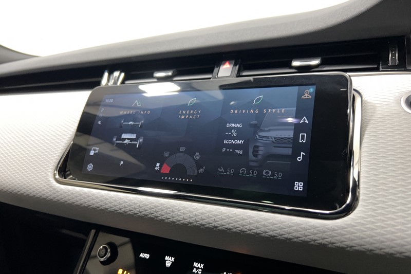 2023 (23) LAND ROVER RANGE ROVER EVOQUE 1.5 P300e Evoque Edition 5dr Auto 5662614