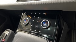 2023 (23) LAND ROVER RANGE ROVER EVOQUE 1.5 P300e Evoque Edition 5dr Auto 5662611