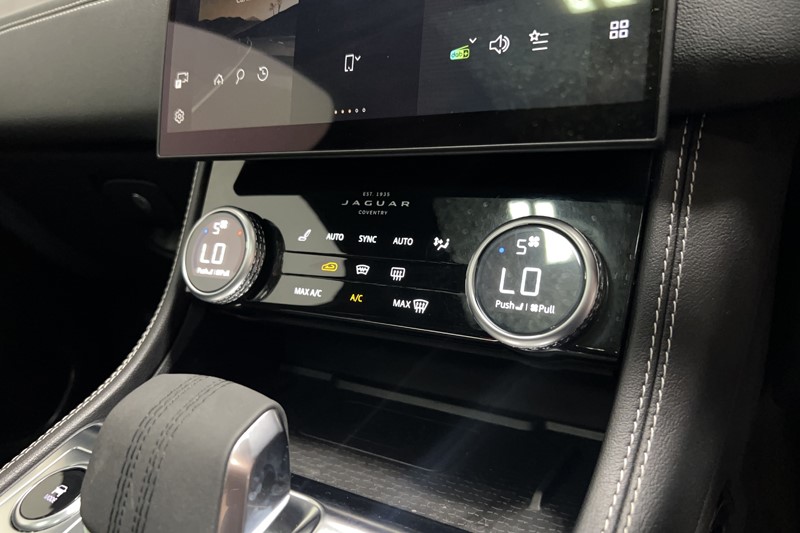 2023 (73) JAGUAR F-PACE 2.0 D200 R-Dynamic SE Black 5dr Auto AWD 5683730